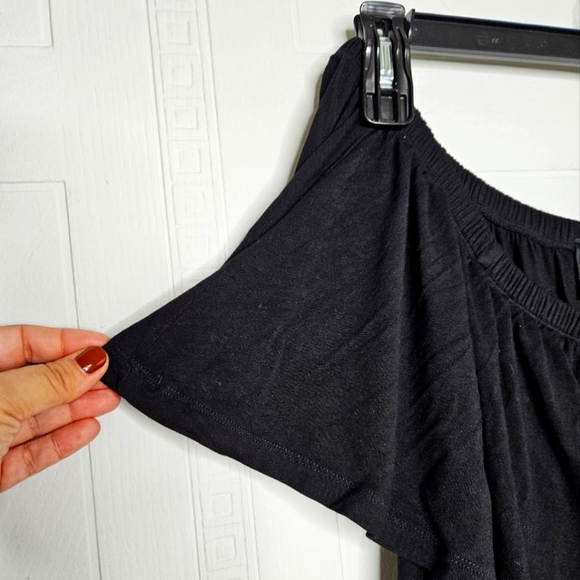 Asos Curve Plus Black Jumpsuit Off Shoulder Layered Ruffle Top Wide Leg 20 EUC - Picture 4 of 15